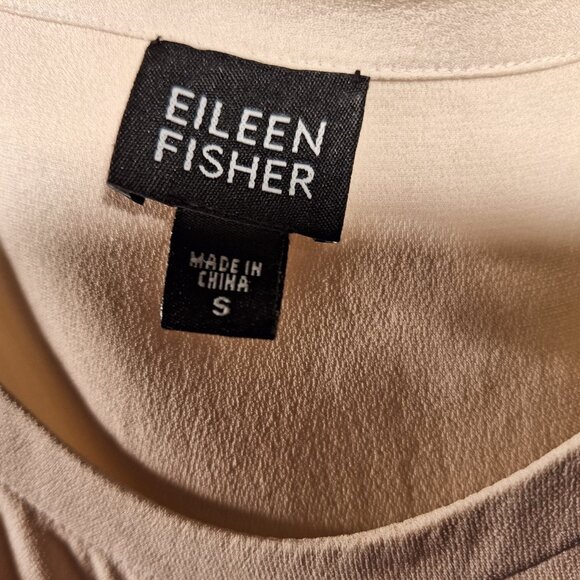 Eileen Fisher Cream colored silk  tank top, Size Small - Picture 3 of 8